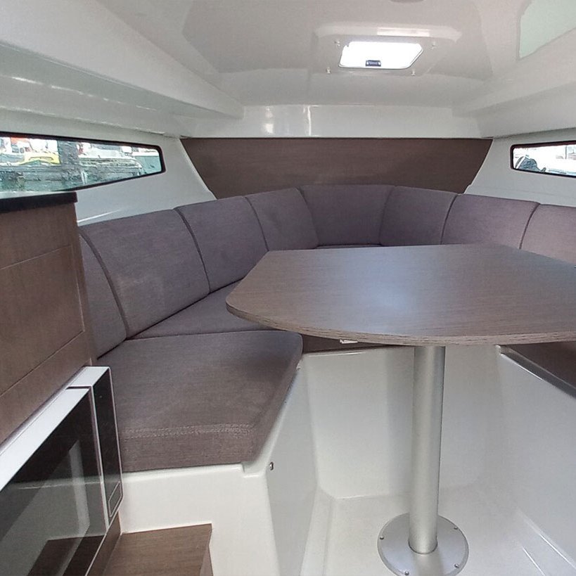 Beneteau Flyer 8 SUNdeck