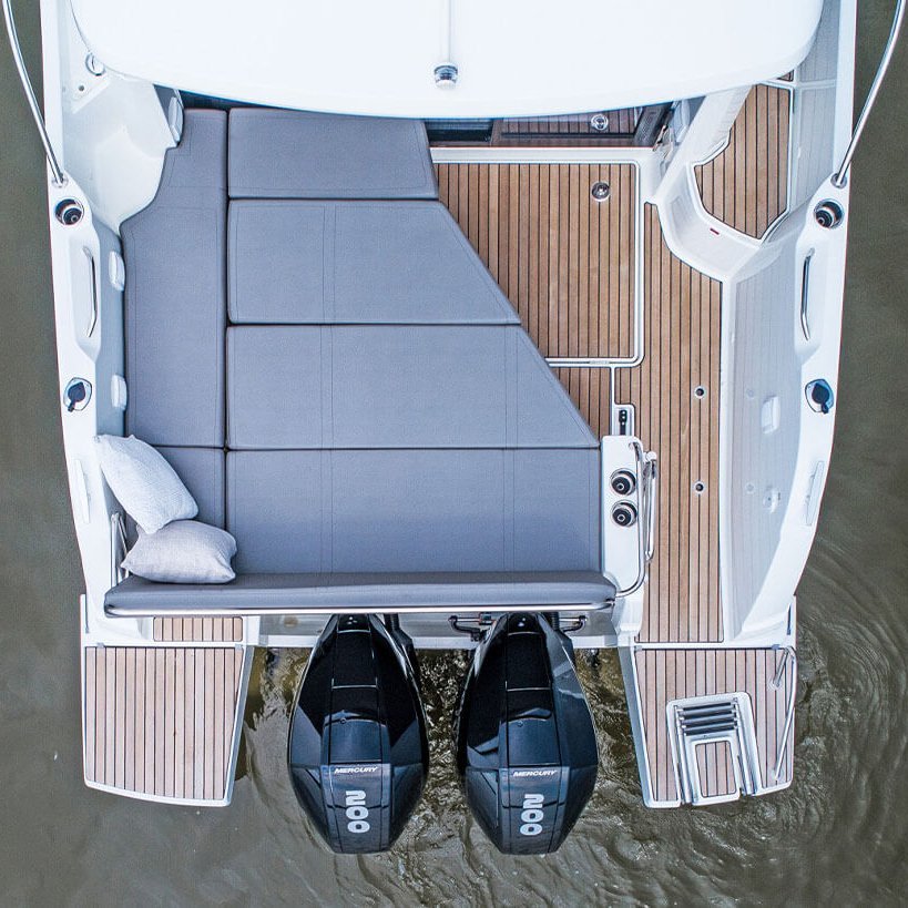 Beneteau Antares 9