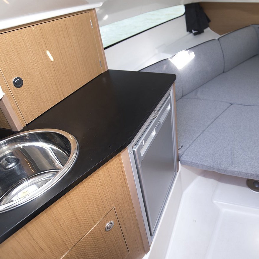 Beneteau Flyer 8 SUNdeck