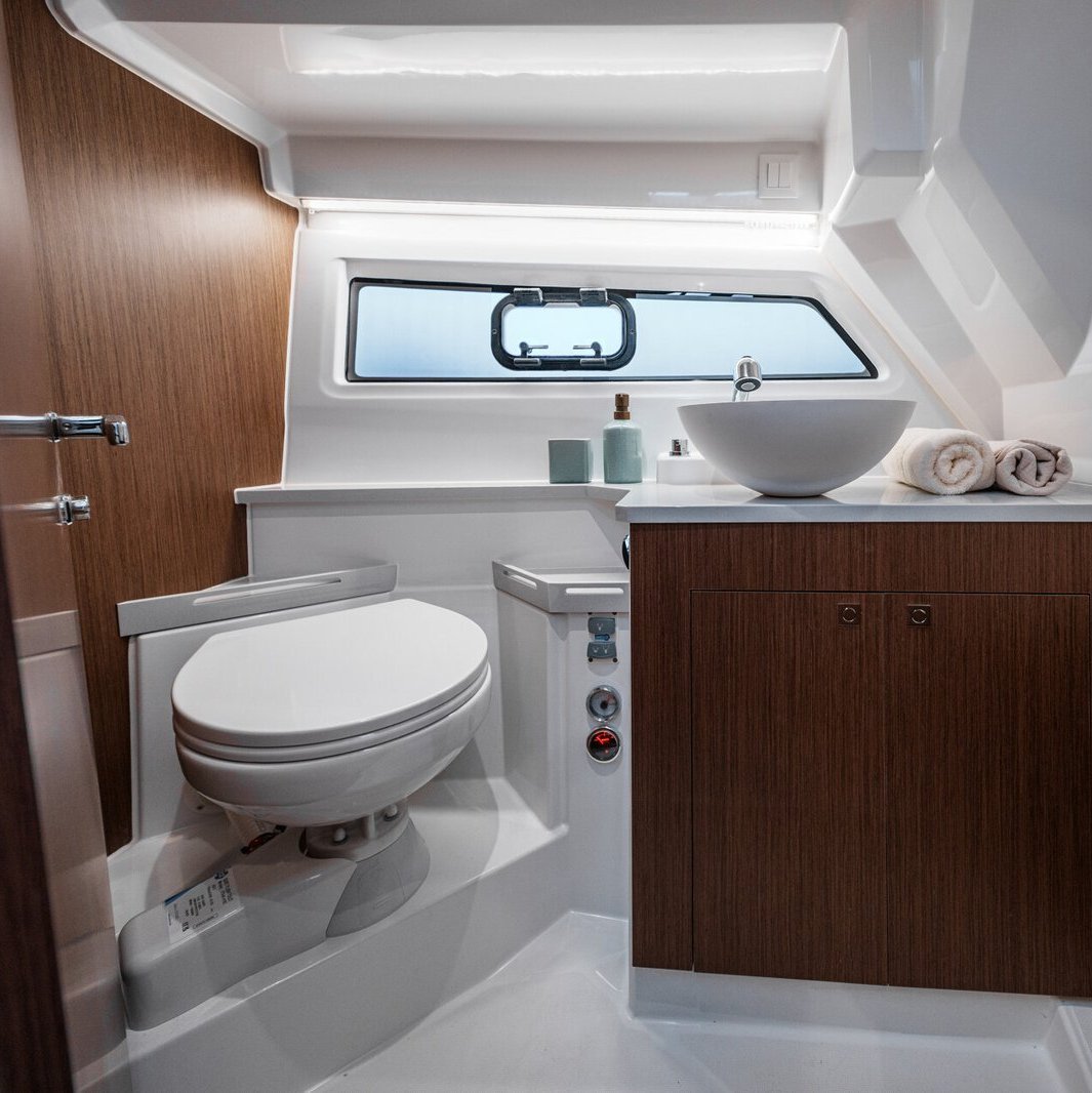 Antares 9 V2 Badezimmer