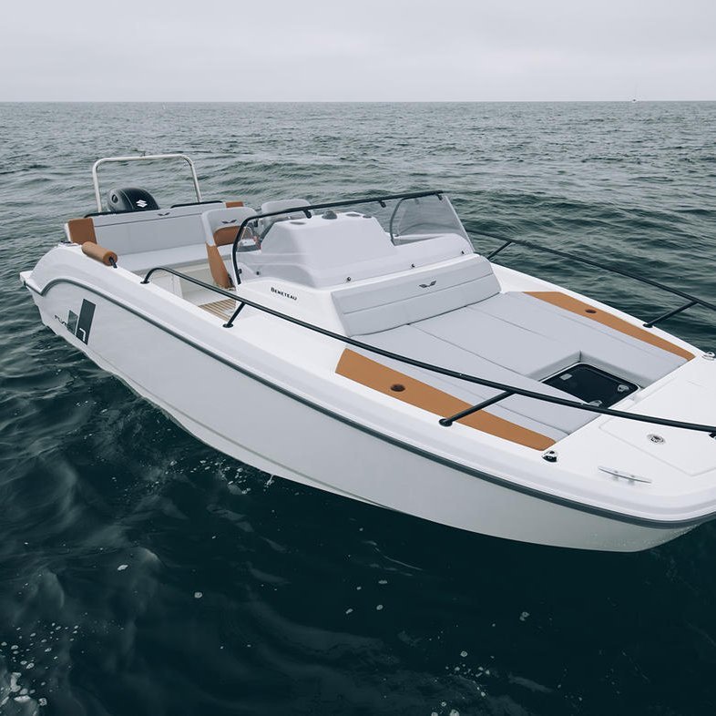 Beneteau Flyer Sundeck 7