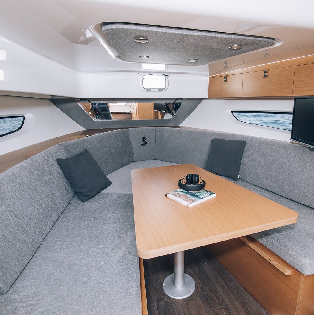 Beneteau Flyer 10