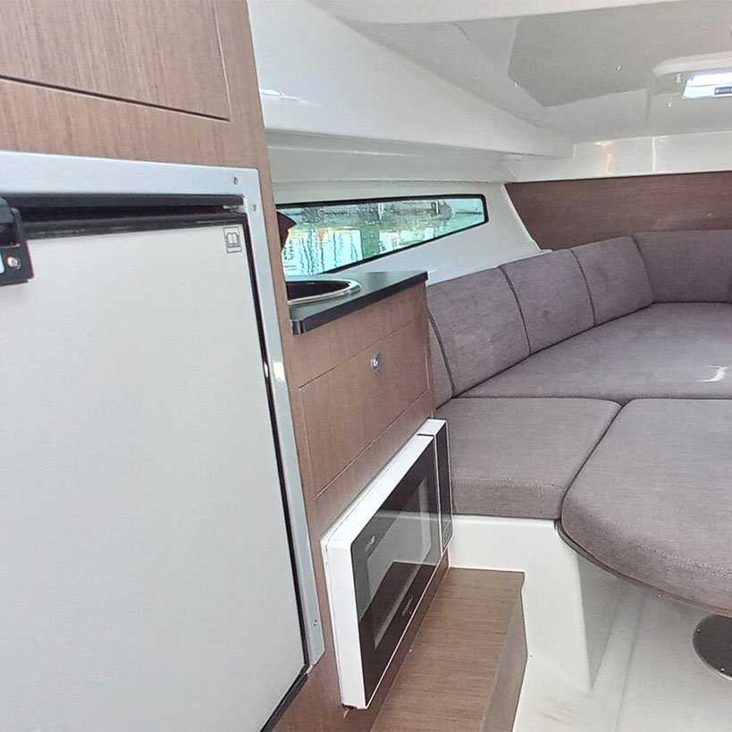Beneteau Flyer 8 SUNdeck