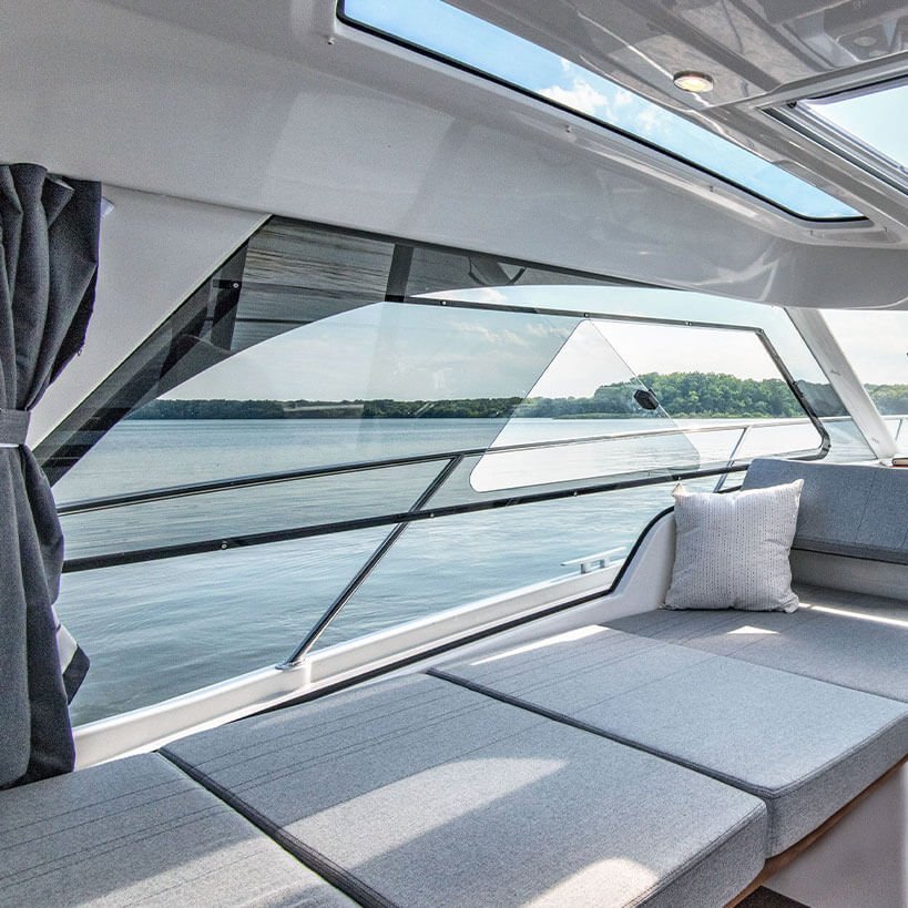 Beneteau Antares 9