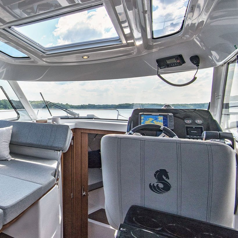 Beneteau Antares 9